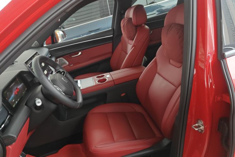 Used Hima AITO M5 2025 Extended-Range Ultra All-Wheel-Drive Version Left Front Seat