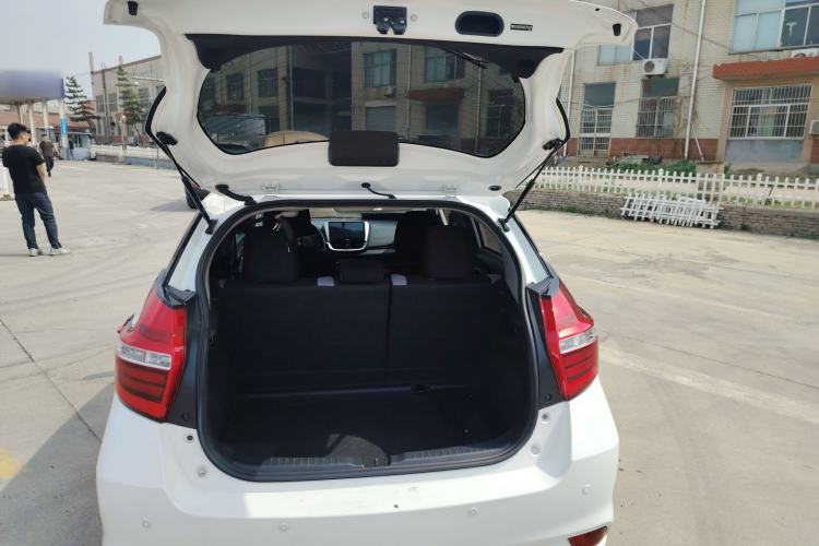 Used Toyota YARiS L Zhi Xuan 2020 1.5L CVT Leading Edition Trunk