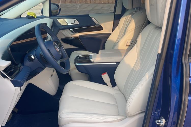 Used Buick Century 2023 2.0T Six-Seater Yinshi Edition