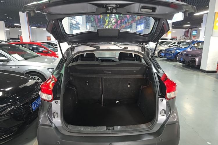 Used Nissan Kicks 2019 1.5L CVT Cool Enjoy Edition