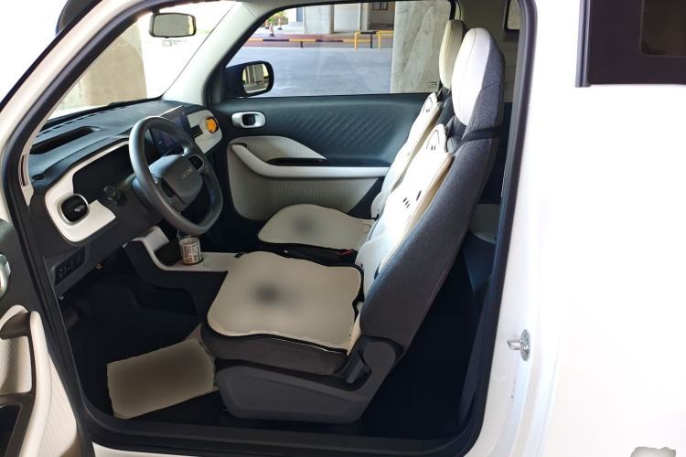 Used Geely Galaxy Panda 2025 210 km – Yuanqi Bear Left Front Seat