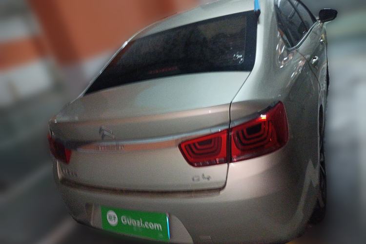 Used Citroen C4 Sega 2016 1.6L Manual Luxury Model
