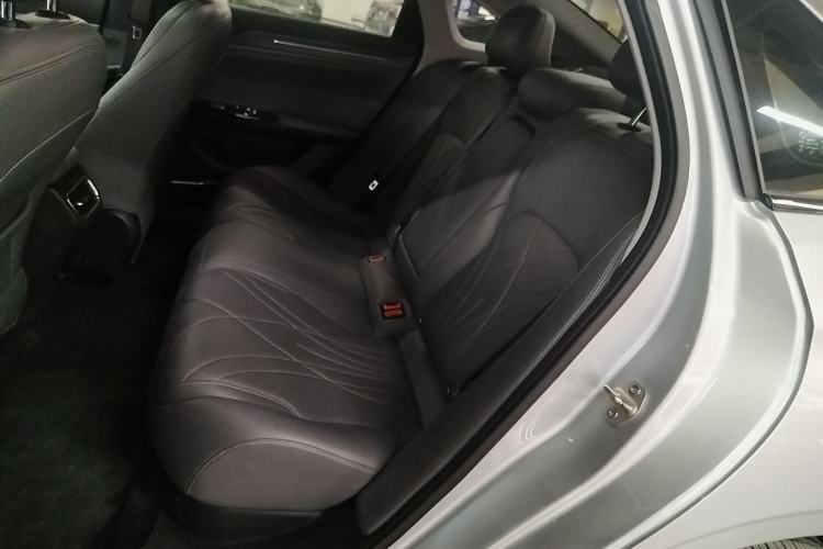 Used Geely Galaxy L6 2025 EM-i 140km Starship Edition