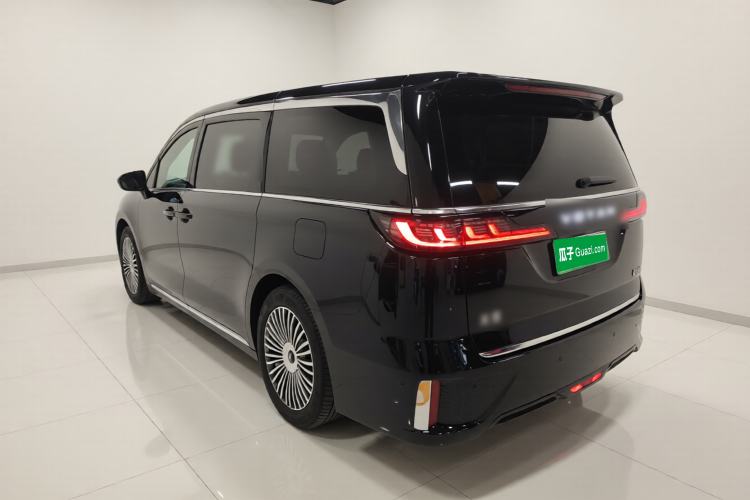 Used VOYAH Dream 2025 PHEV Four-Wheel Drive Prestige Kunpeng Edition