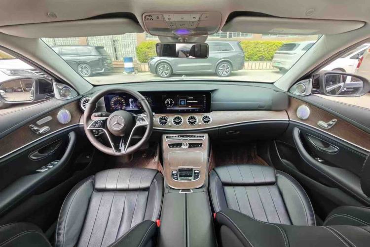 Used Mercedes-Benz E-Class 2016 E 200 L
