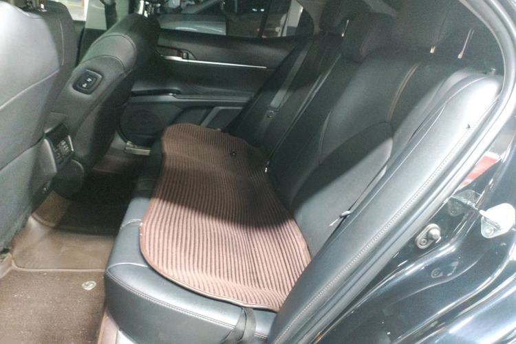 Used Toyota Camry 2021 2.0G Luxury Edition Left Rear Seat