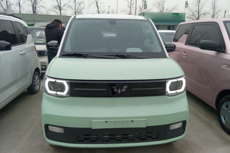 Used Wuling Hongguang MINIEV 2022 Macaron Premium Model – Lithium Iron Phosphate