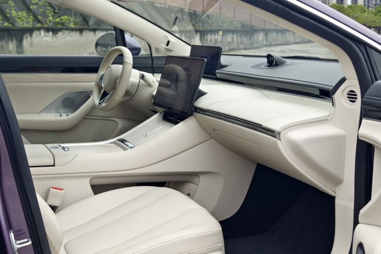 Used Hima Luxeed S7 2024 Pro Rear-Drive Long-Range Version Interior 7