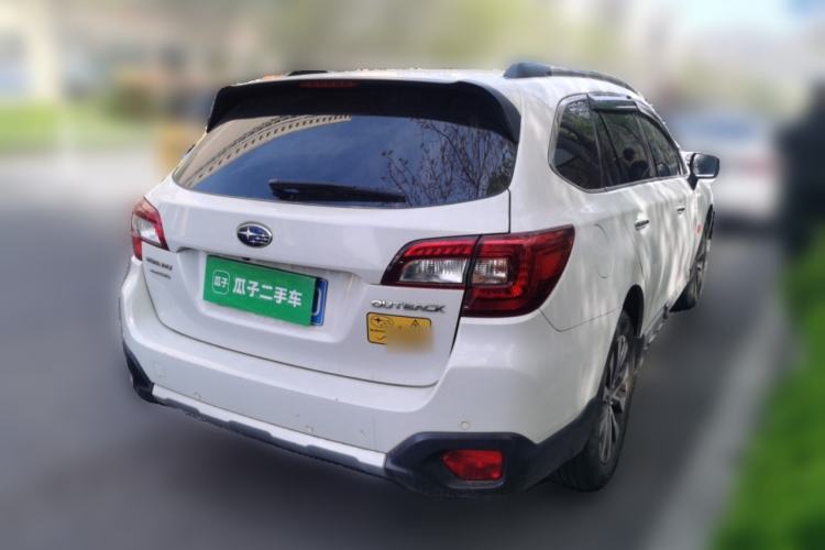 Used Subaru Outback 2016 2.5i Sport Navigation Edition Rear Right 45 Deg