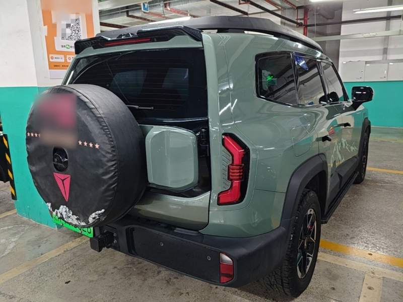 Used Deepal G318 2024 Four-Wheel-Drive Air Suspension Model — 6