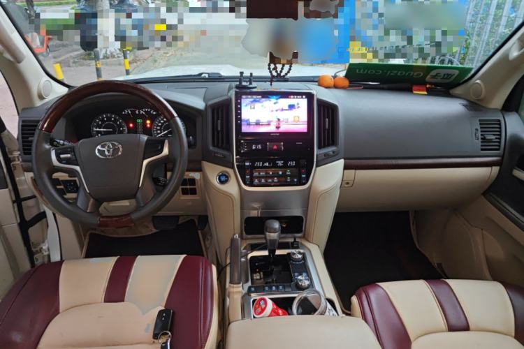 Used Toyota Land Cruiser 
