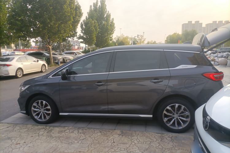 Used BYD Song MAX 2021 Upgraded Model 1.5T Automatic Luxury 7-Seater