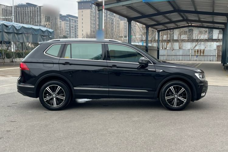 Used Volkswagen Tiguan L 2019 330TSI Automatic Two-Wheel Drive Panoramic Comfort Edition China V Standard