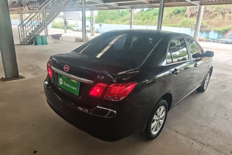 Used BYD L3 2015 Energy-Efficient Model 1.5L Manual Comfort Edition Rear Right 45 Deg