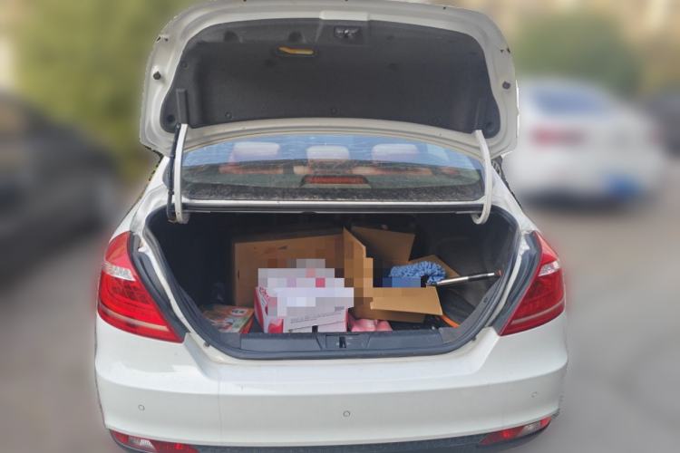 Used Geely Auto Emgrand 2016 Sedan 1.5L CVT Upward Version
