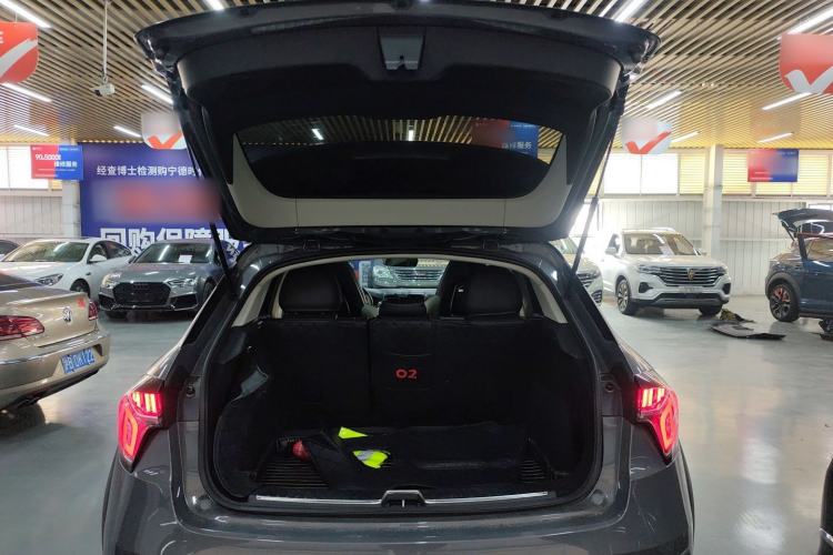 Used Lynk & Co 02 2021 2.0TD Automatic Two-Wheel Drive Zhaoshang Champion Edition Trunk