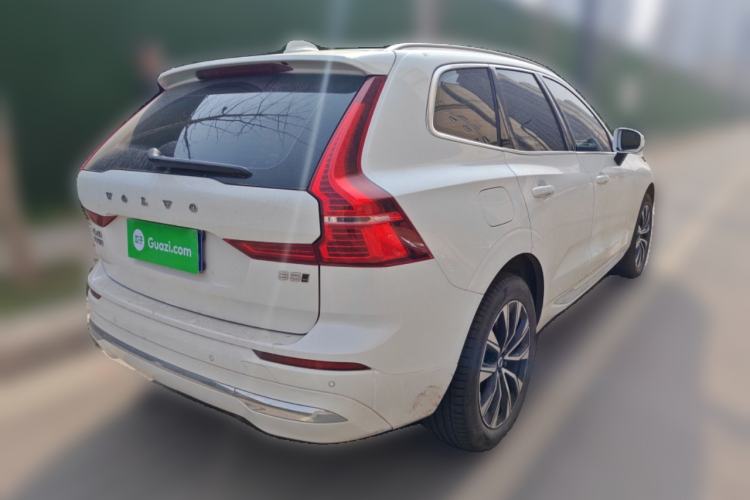 Used Volvo XC60 2023 B5 4x4 Smart Luxury Edition