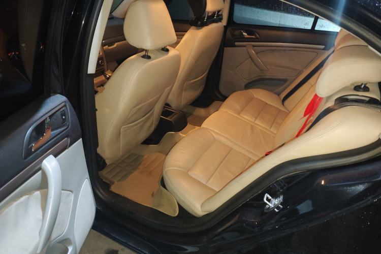 Used Skoda Octavia 2013 1.6L Automatic Elegance Edition