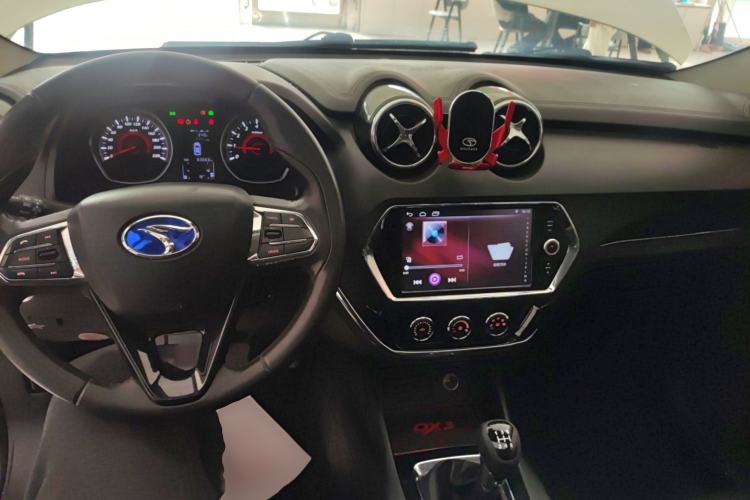 Used Soueast DX3 2018 1.5L Manual Luxury Model