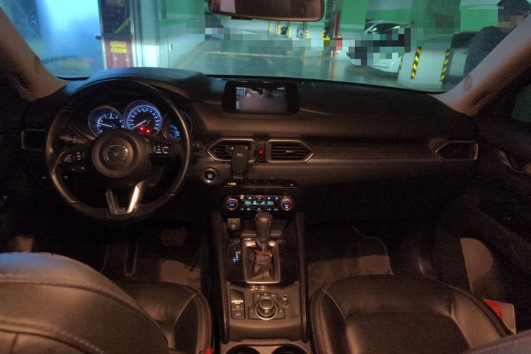 Used Mazda CX-5 2019 Cloud-Controlled Version 2.0L Automatic 2WD Smart Enjoyment Model China VI Standard Center Console