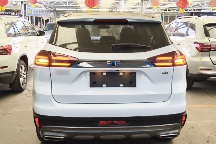 Used Geely Auto Emgrand X7 Sport 2020 1.8TD DCT Two-Wheel Drive Smart Connect 4G-Enabled Version
