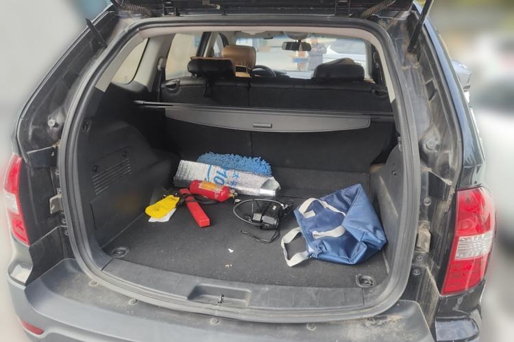 Used Roewe W5 2014 1.8T 2WD Automatic Tharu Special Edition