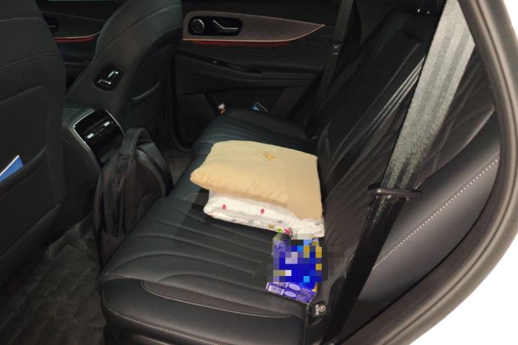 Used Chery Tiggo 9 2025 2.0T Dual-Clutch Two-Wheel Drive Luxury Edition 5 Seats