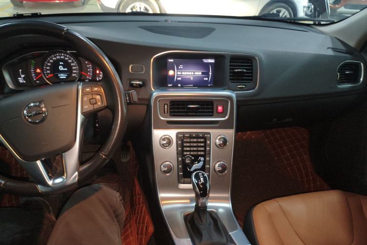 Used Volvo S60 2018 S60L T3 Smart Progress Edition