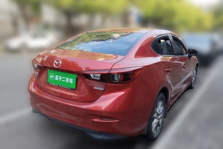 Used Mazda 3 Axela 2017 Sedan 1.5L Automatic Luxury Model China VI Standard Rear Right 45 Deg