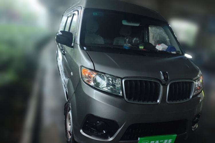 Used Jinbei Hiace X30 2021 1.5L Wealthy Single-Steaming Air-Conditioned Version Bus China VI Standard SWC15M Front Right 45 Deg