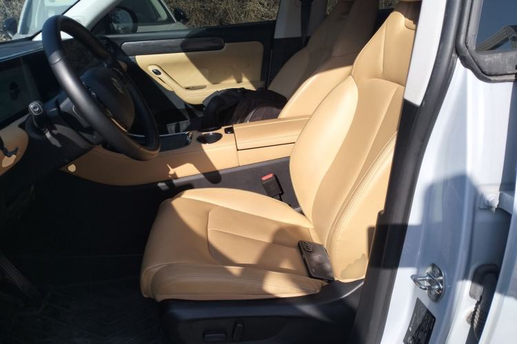 Used Leapmotor C11 2024 Range-Extended 300 Luxury Edition
