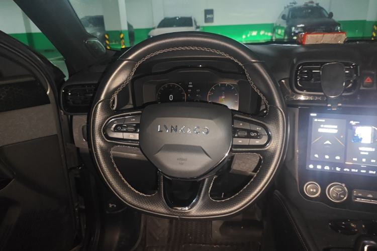 Used Lynk & Co 03 2022 2.0TD DCT JingPro
