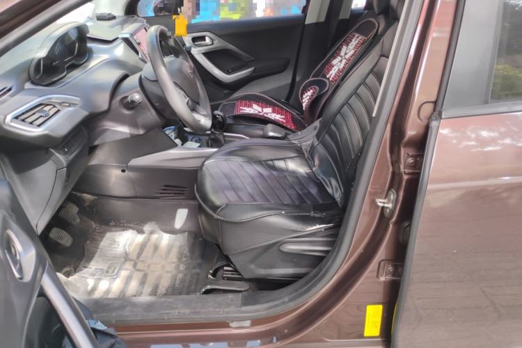 Used Peugeot 2008 2014 1.6L Manual Fashion Edition
