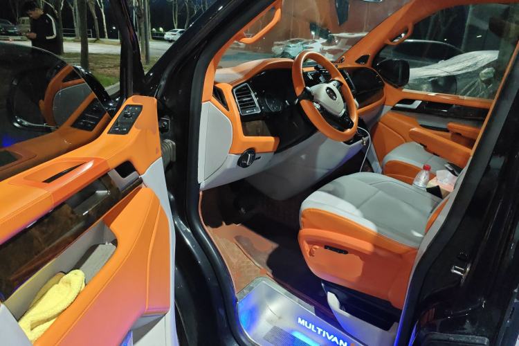 Used Volkswagen Multivan 2018 2.0 TSI 4x4 Prestige Edition 7-Seater
