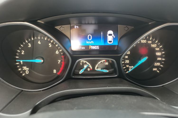 Used Ford Focus 2015 Sedan EcoBoost 180 Automatic Flagship Model Instrument Cluster
