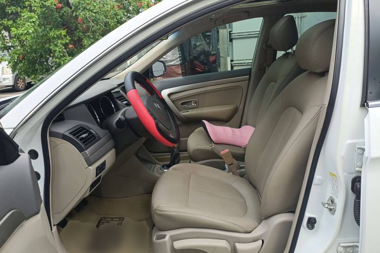 Used Dongfeng Aeolus A60 2012 1.6L Manual Luxury Model