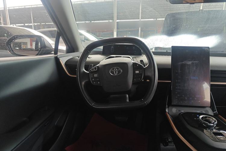 Used Toyota bZ3 2023 616 km Long-Range Premium