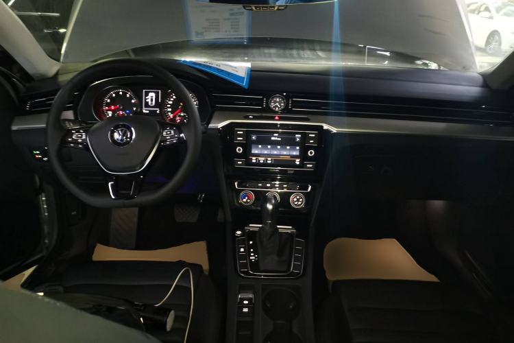 Used Volkswagen Magotan 2019 280TSI DSG Leading Model China VI Standard