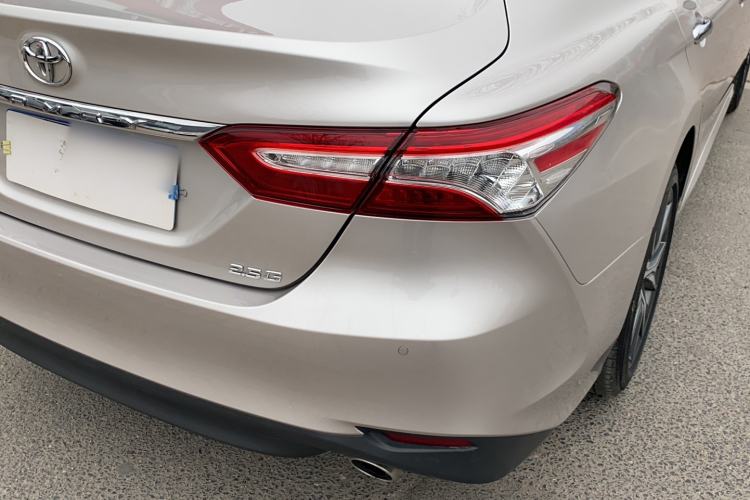 Used Toyota Camry 2021 2.5G Luxury Edition
