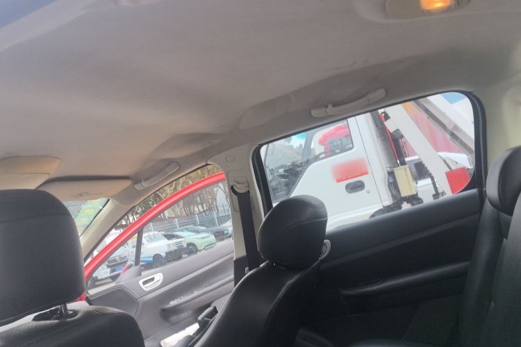 Used Peugeot 307 2010 Sedan 1.6L Automatic Comfort Edition
