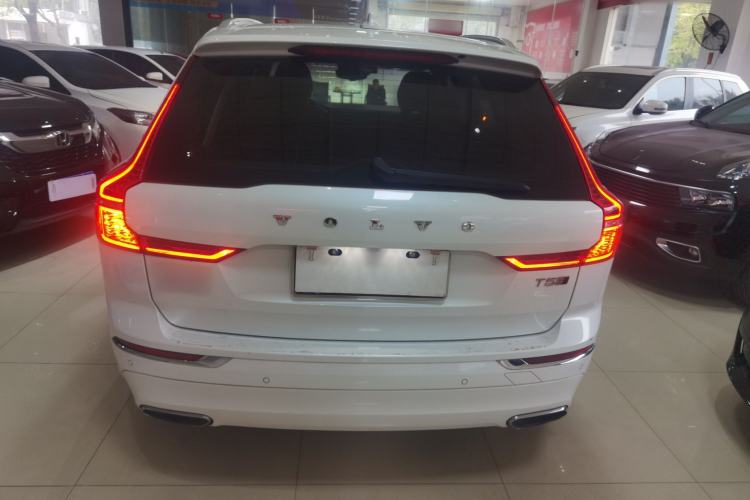 Used Volvo XC60 2020 T5 4x4 Smart Luxury Edition