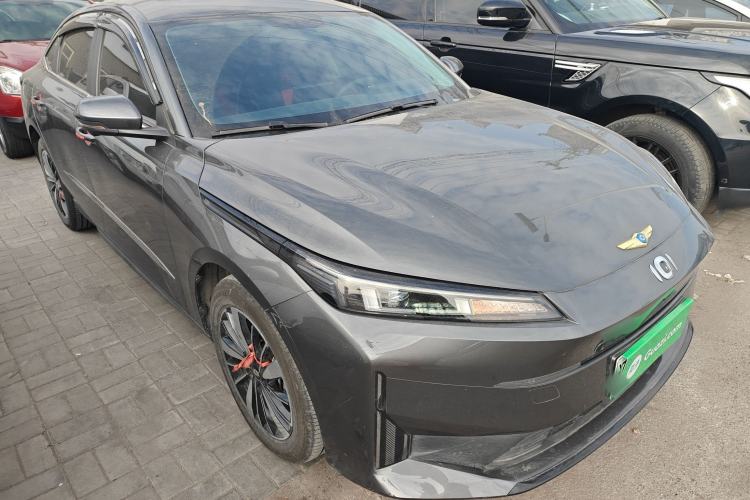 Used CHANGAN NEVO A05 2024 Truly Delicious Version 70 Leading Edition Exterior 2