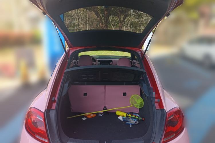 Used Volkswagen Beetle 2014 1.2TSI Fashion Edition Trunk