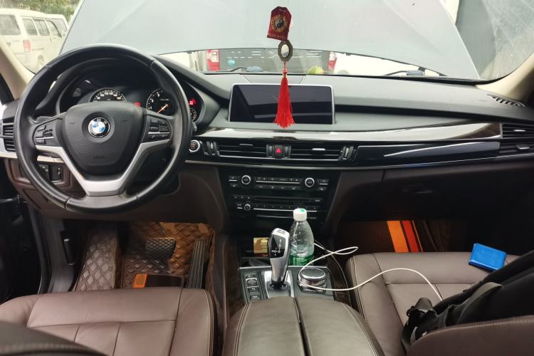 Used BMW X5 2017 xDrive28i
