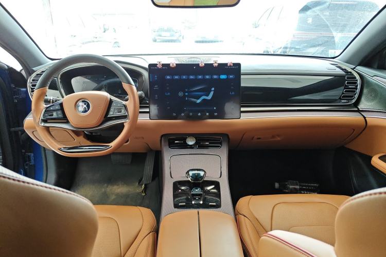 Used BYD Han 2022 DM-i 121KM Luxury Model
