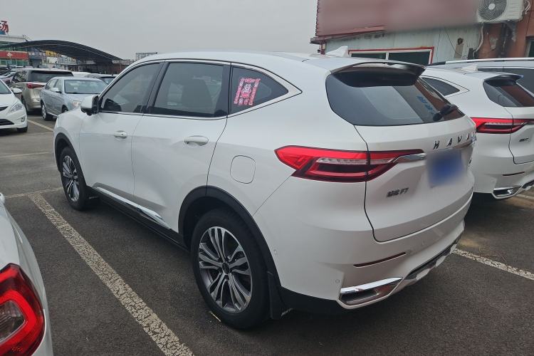 Used Haval F7 2021 2.0T All-Wheel Drive iJoy
