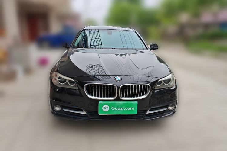 Used BMW 5 Series 2014 528Li Leading Model
