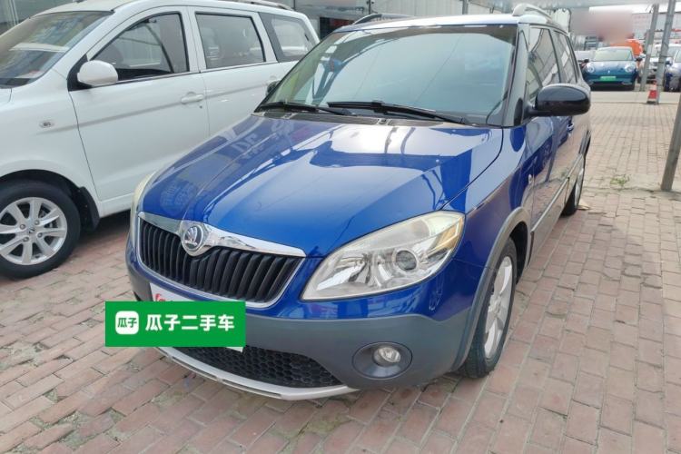 Used Skoda Fabia 2014 1.6L Scout