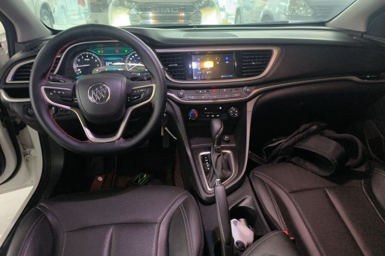 Used Buick GT 2021 Revised Version Flagship 1.5L Automatic Elite Edition Center Console