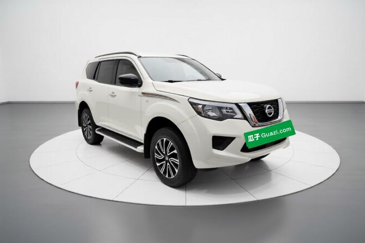 Used Nissan Terra 2018 2.5L Manual Two-Wheel Drive Elite Edition Exterior 2